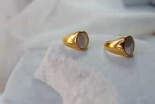 Load image into Gallery viewer, SEA SHELL MERMAID MODERN RING