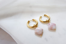 Load image into Gallery viewer, THE PINK AGATHA HOOP'S
